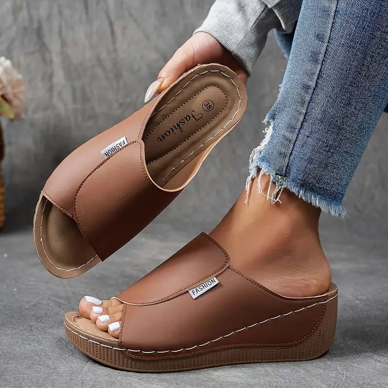 Leonna | Sandales solides et respirantes, ultra confortables.
