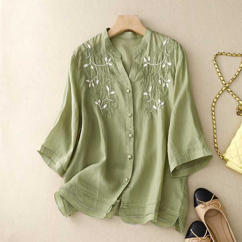 Laurienne™ | Blouse bordée avec boutons